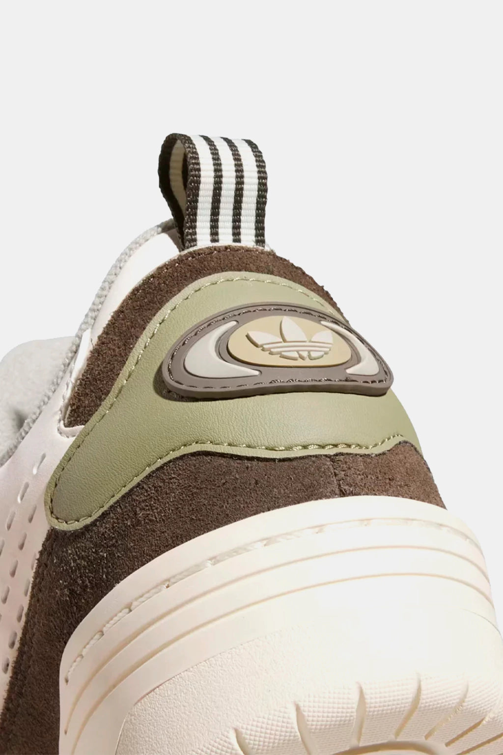 ADI2000 Oliwkowo-zielone trampki